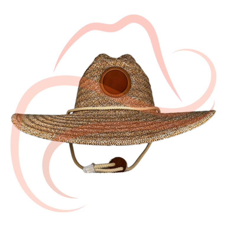 Vista frontal del sombrero Viajero Claro, mostrando su amplia ala y su ventilación circular en la corona, ideal para aventuras.