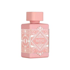 Frasco rosado de Noble Blush de Lattafa, Eau de Parfum floral gourmand de leche de rosa, merengue y vainilla, 100 ml