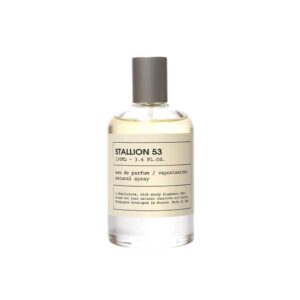 Frasco de Stallion 53 de Emper, Eau de Parfum amaderado y especiado de sándalo y cedro, 100 ml